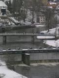 13 : 08