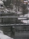 09 : 16