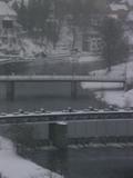 08 : 32