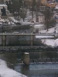 15 : 44