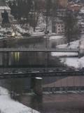 07 : 44