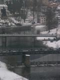 08 : 28