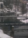 08 : 52