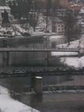 16 : 16