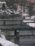 16 : 16