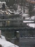 16 : 32