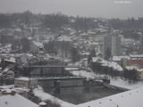 08 : 05