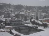 08 : 25