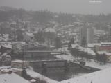 09 : 40