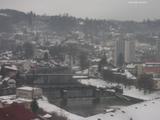 08 : 40