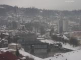 09 : 05