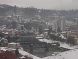 09 : 40