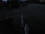 04 : 00