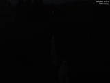 03 : 32