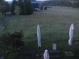 03 : 40