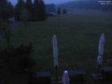 03 : 52