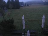 04 : 40