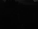 03 : 04