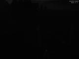 03 : 08