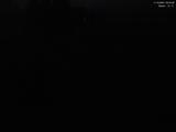 03 : 00