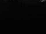 05 : 32