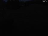19 : 04