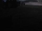 03 : 04