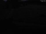 23 : 08