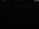 03 : 04
