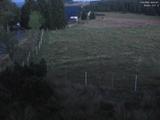 22 : 04