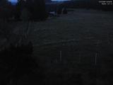 22 : 08