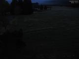 06 : 00
