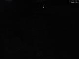 02 : 00