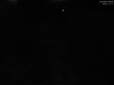03 : 00