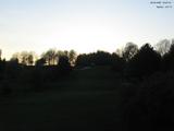19 : 44