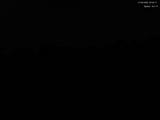 22 : 04