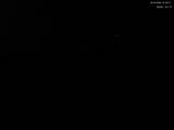01 : 48