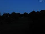 04 : 00