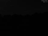 02 : 00