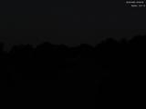 23 : 00