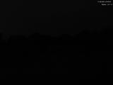 02 : 00