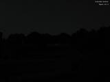 02 : 00
