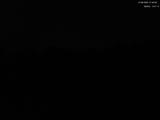 01 : 00