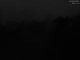 04 : 00