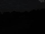 22 : 04