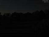 04 : 00