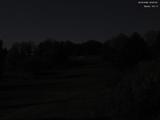 02 : 00