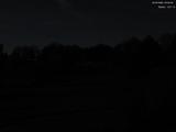 03 : 04
