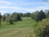 15 : 04