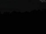 03 : 04